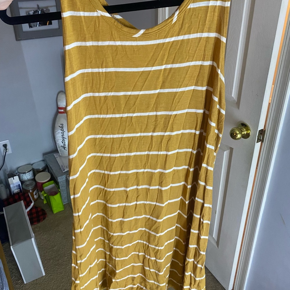 Yellow tshirt dress size XL